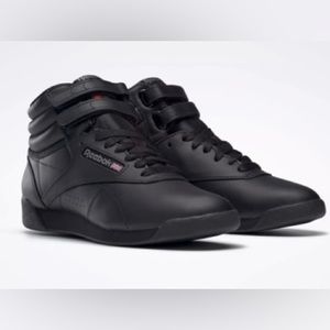 Reebok Freestyle Hi women’s shoes